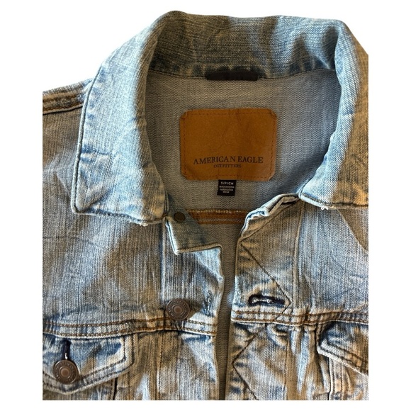 American Eagle Outfitters Light Blue Denim Jacket - Picture 3 of 5